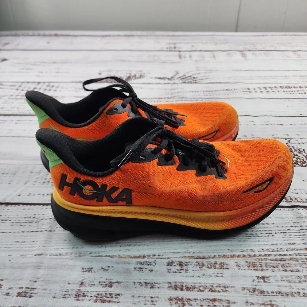 Hoka Clifton 9 Men's 9.5 D Flame Vibrant Orange Running Shoes